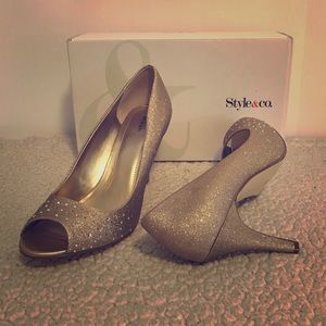 Monaee Peep Toe SlingBack Classic Pumps, Size: 11